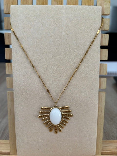 Collier Soleil Sacré - Pierre blanche