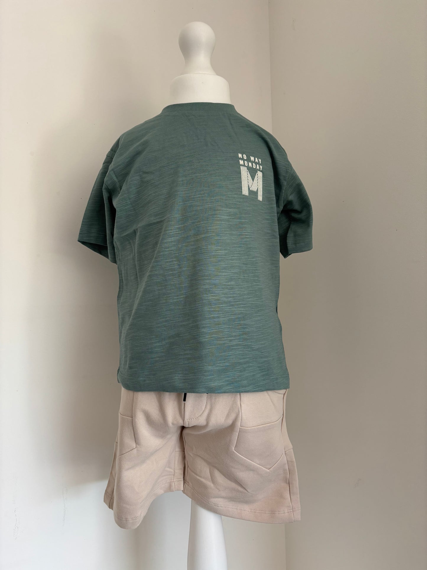 Short ivoire